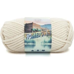 Lion Brand Hometown Houston Cream Super Bulky Yarn NWT